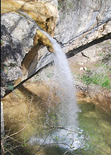 http://season.ua/water/waterfall.jpg