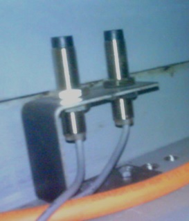 Photo of the final sensor and the reference sensor
