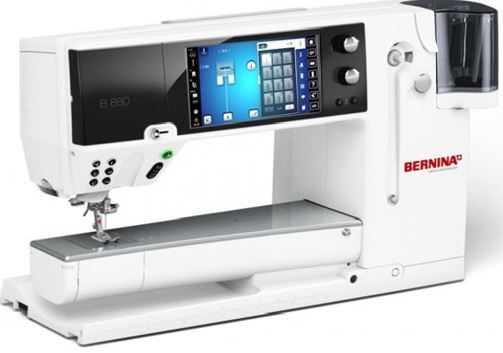 Современная швейная машина фирмы Bernina