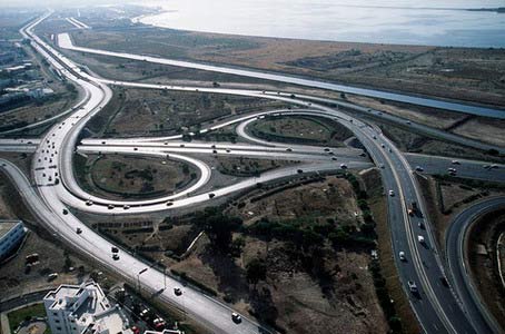 Roads in Tunis