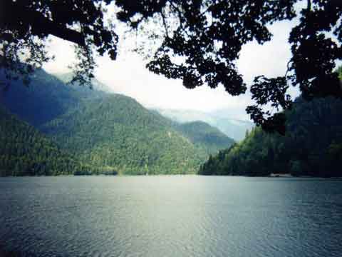 Lake Ritsa (Abkhazia)