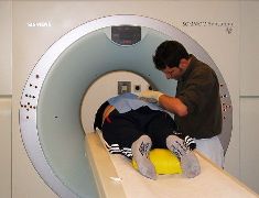 Modern tomograph informatisée de Siemens Medical Solutions